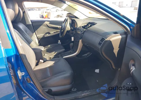 2009 Toyota Corolla S из США, поврежденный, VIN 1NXBU40E79Z141035